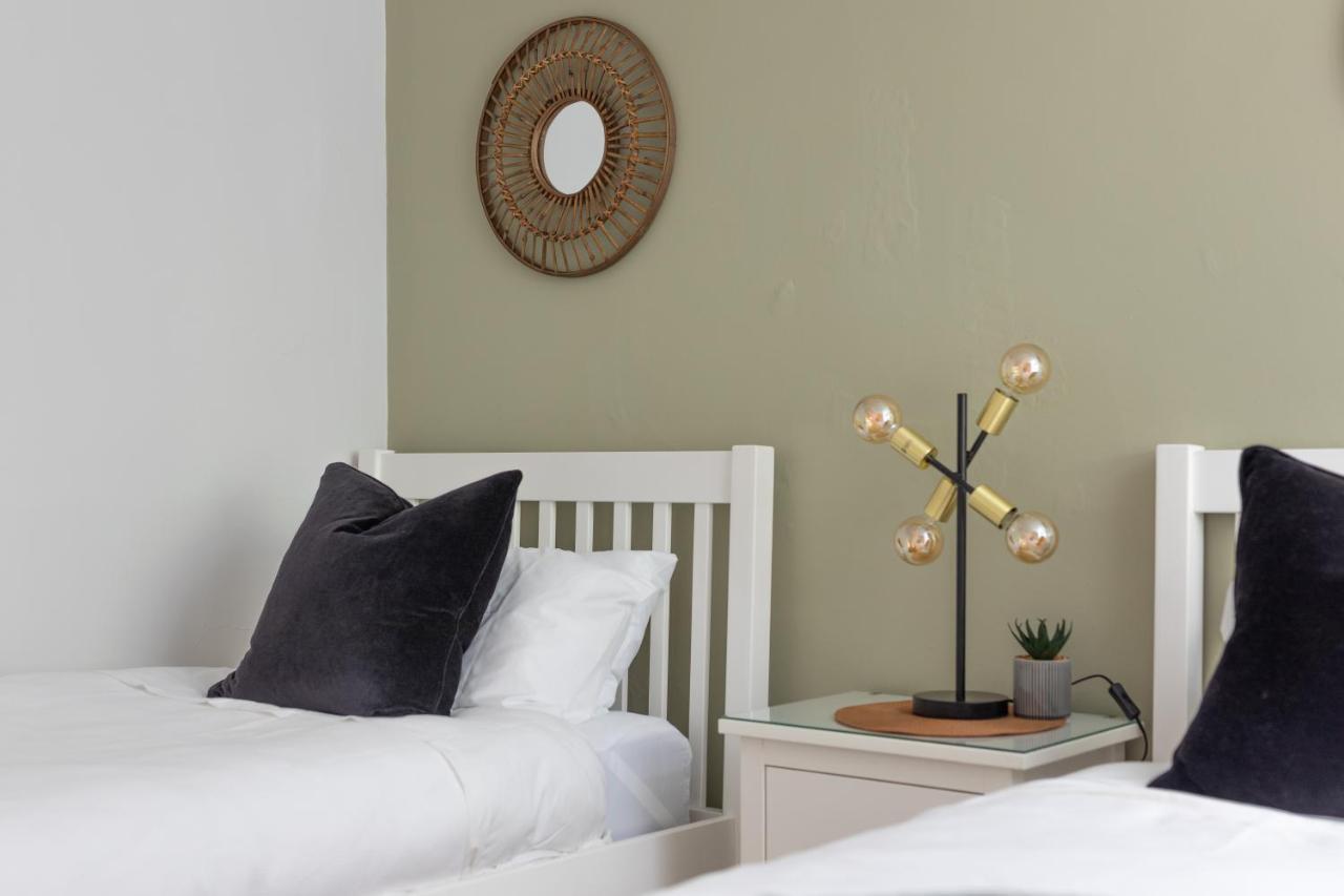 The Edinburgh Meadows Apartment Buitenkant foto